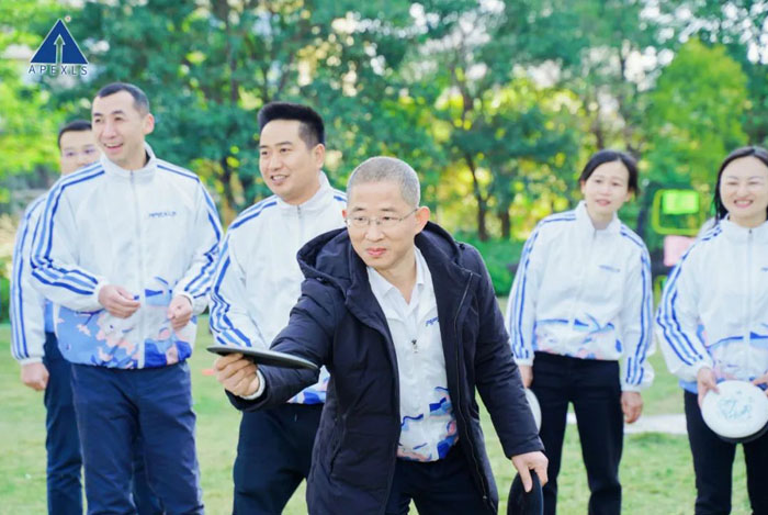 “披荊斬棘、乘風(fēng)破浪”| 康碩展2023年度營(yíng)銷中心及干部團(tuán)建活動(dòng)圓滿結(jié)束
