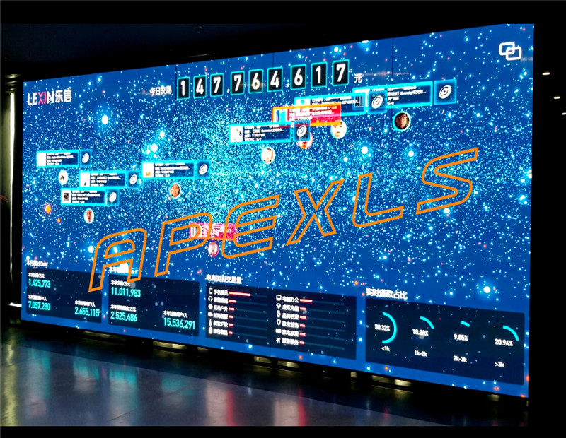 深圳P1.5MM戶內(nèi)COB顯示屏