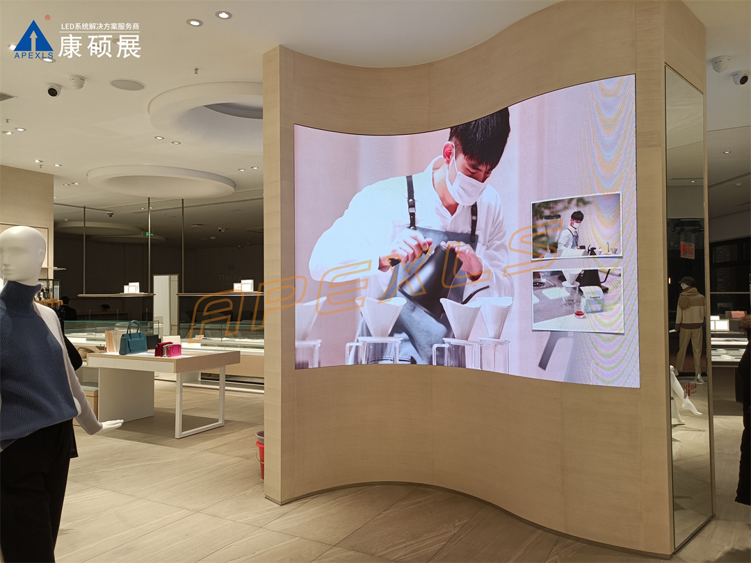 河南新鄉平原示范區王府井奧萊平原小鎮