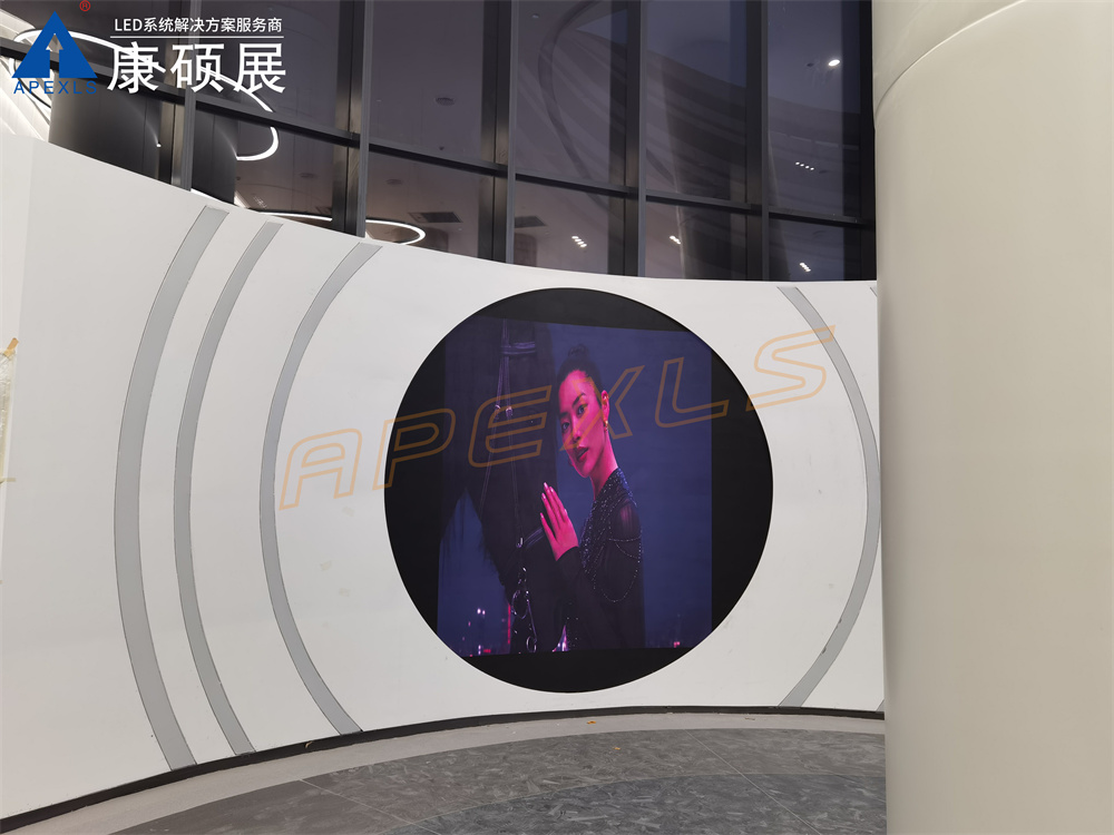 深圳龍華匯川技術總部大樓創意顯示屏項目