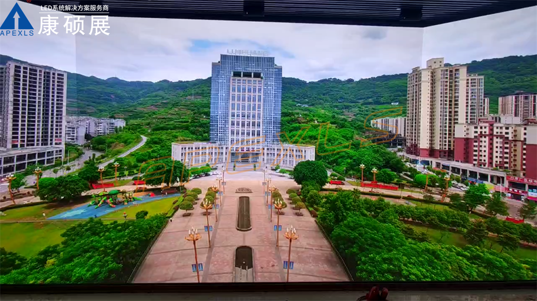 重慶江津綜合保稅區(qū)管理委員會(huì)展銷中心